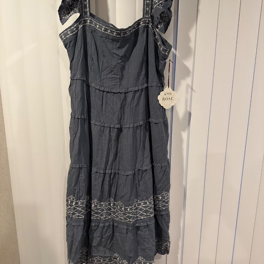Knox Rose Blue Maxi Dress - Picture 3 of 11